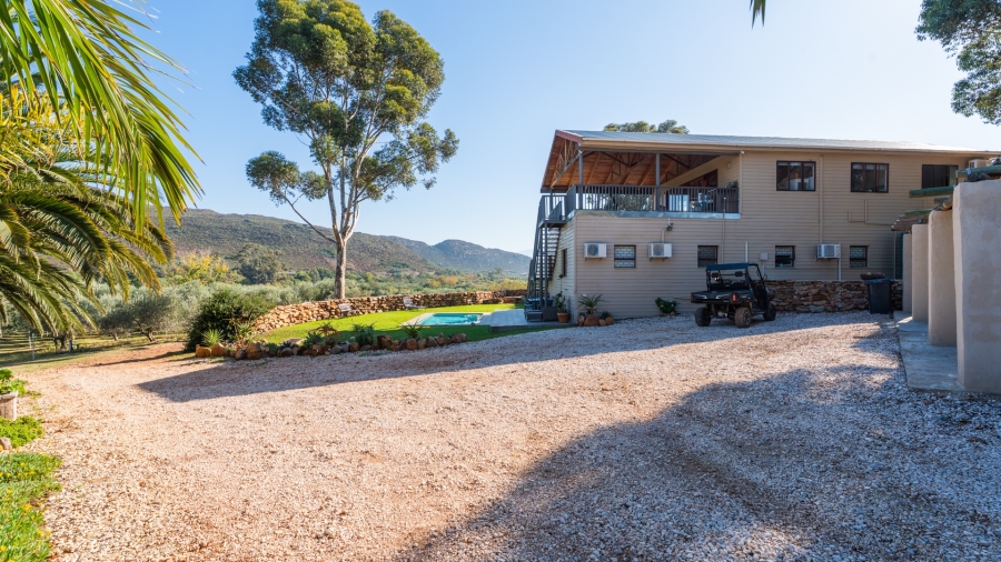 11 Bedroom Property for Sale in Robertson Western Cape